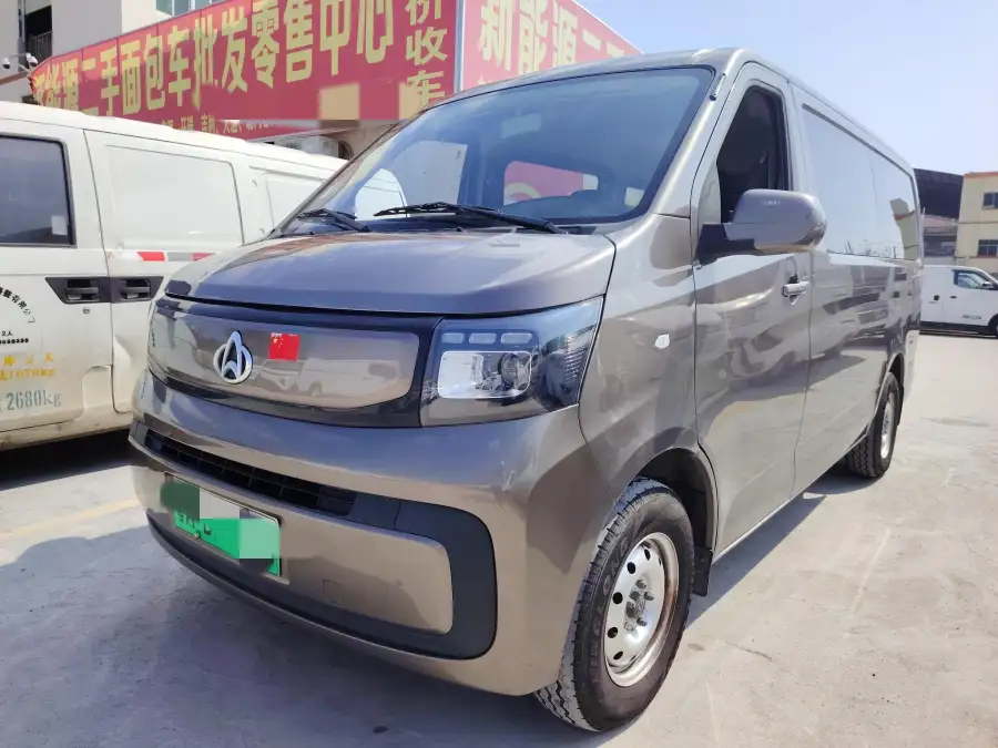 Changan Kaicene Ruixing EM80 Comfort 6 мест 260km 60kW