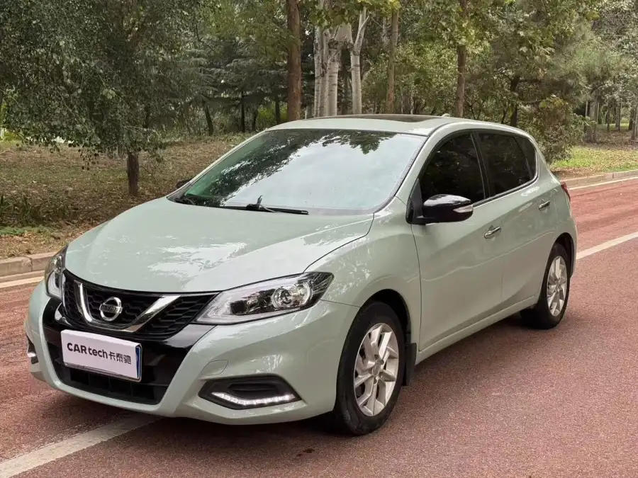 Nissan Tiida 1.6L CVT
