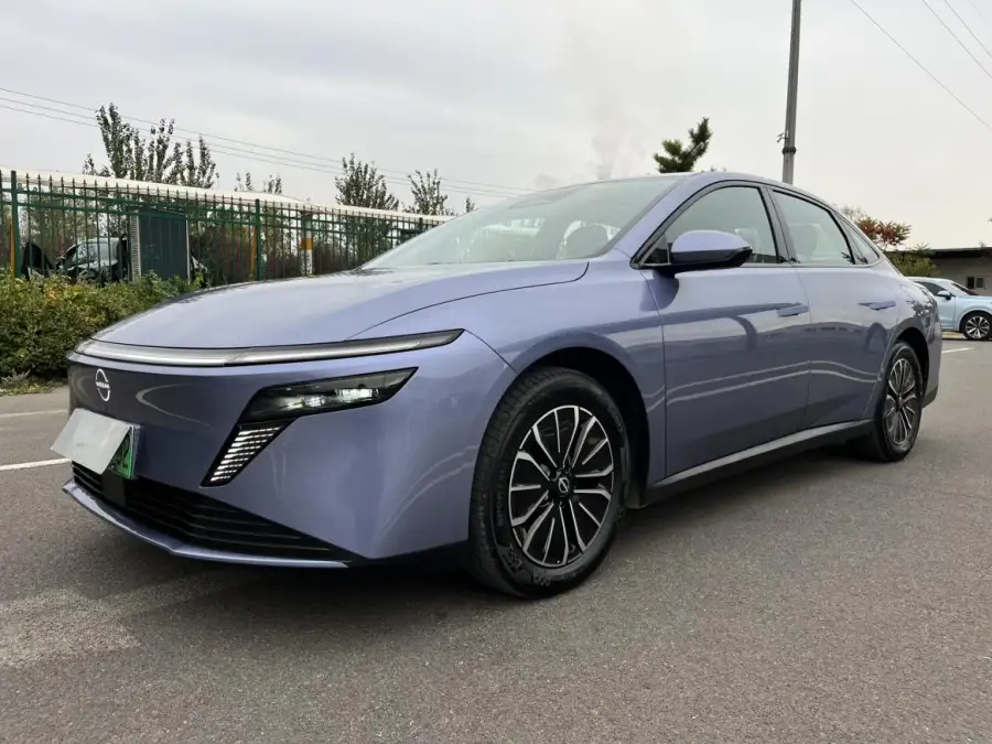 Nissan N6 180 Max