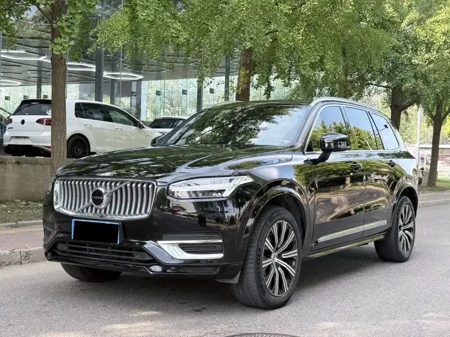 Volvo XC90 B5 Luxury 5 мест