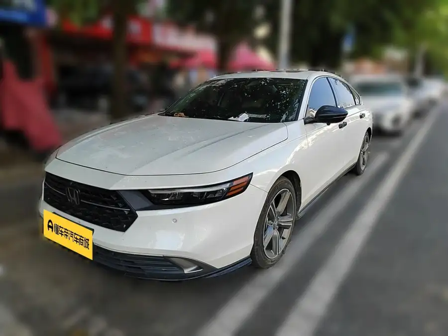 Honda Accord ·T 260TURBO Premium