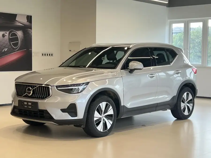 Volvo XC40 B3 Luxury