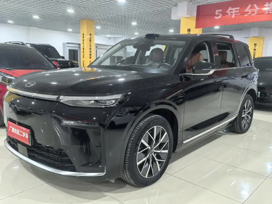 GAC Trumpchi Xiangwang S9 Ultra 6 мест