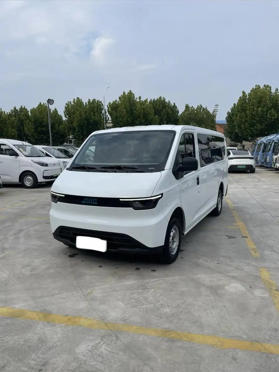 JMC E Fushun 41.86kWh 5 мест