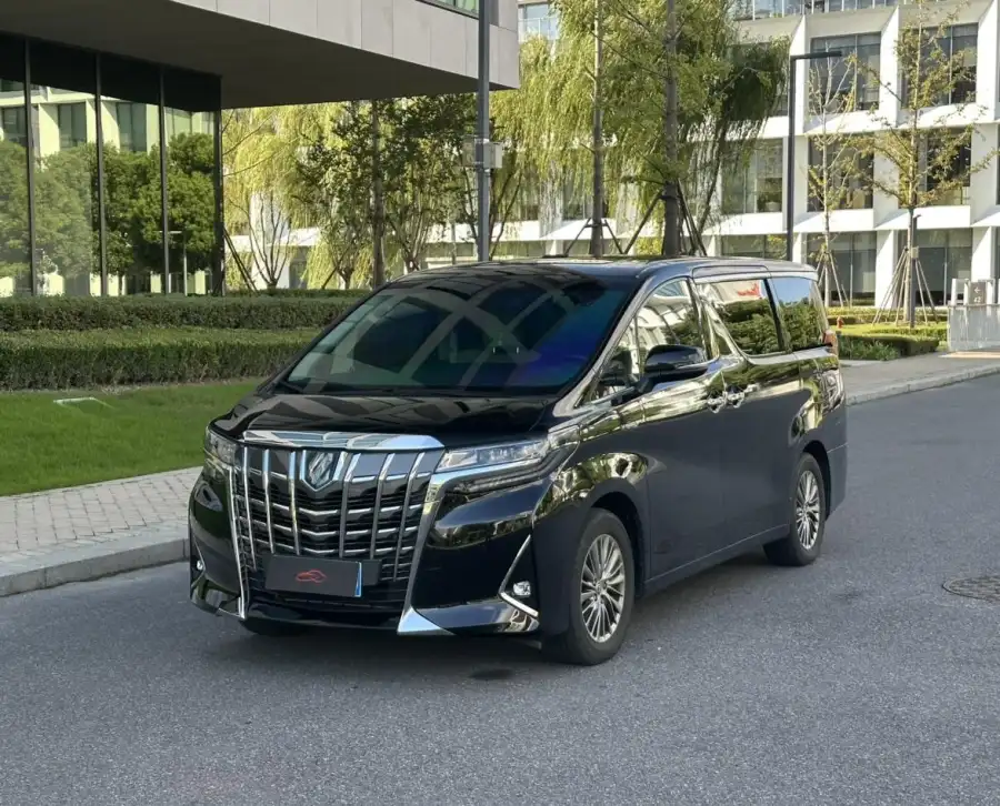Toyota Alphard 2.5L Premium