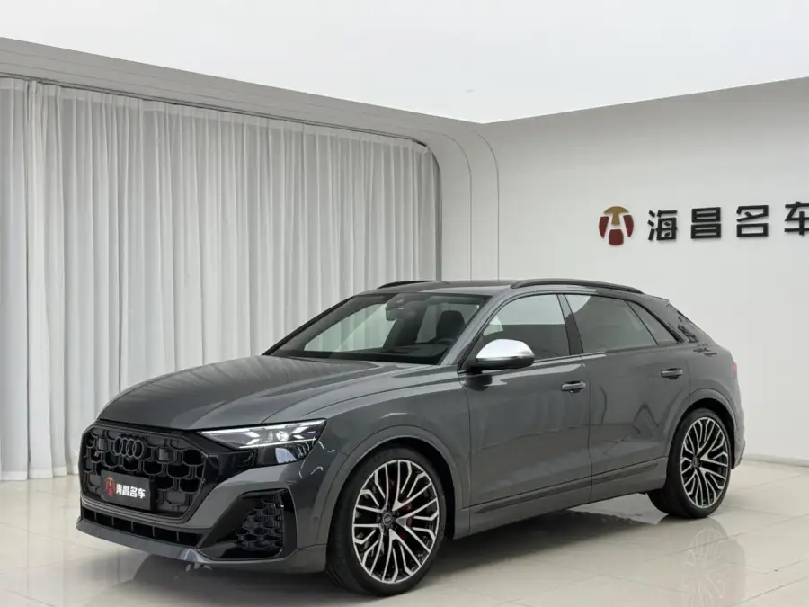 Audi SQ8