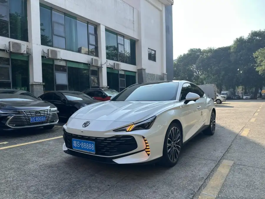 MG 7 1.5T DCT