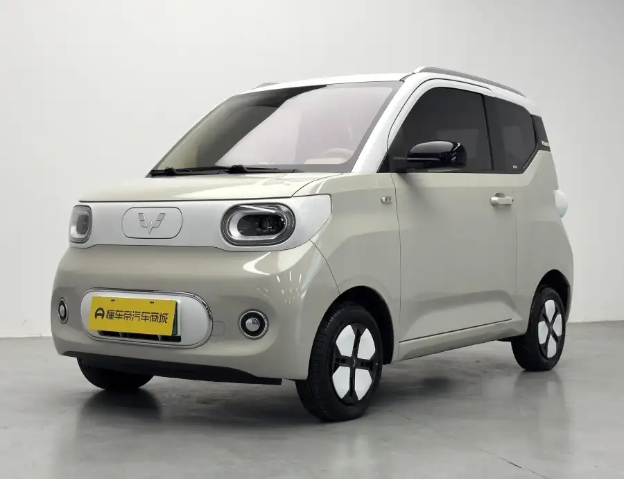 Wuling Hongguang MINIEV 215km