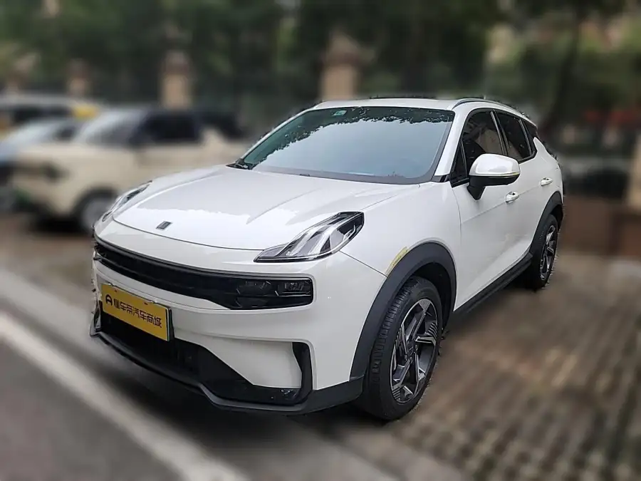 Lynk & Co 06 EM-P PHEV Remix Pro