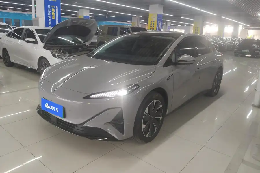 Hongqi Tiangong 05 550