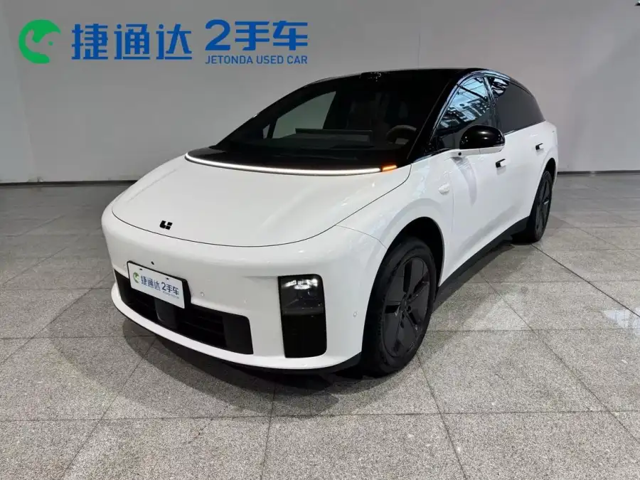 Li Auto i6 2WD Standard