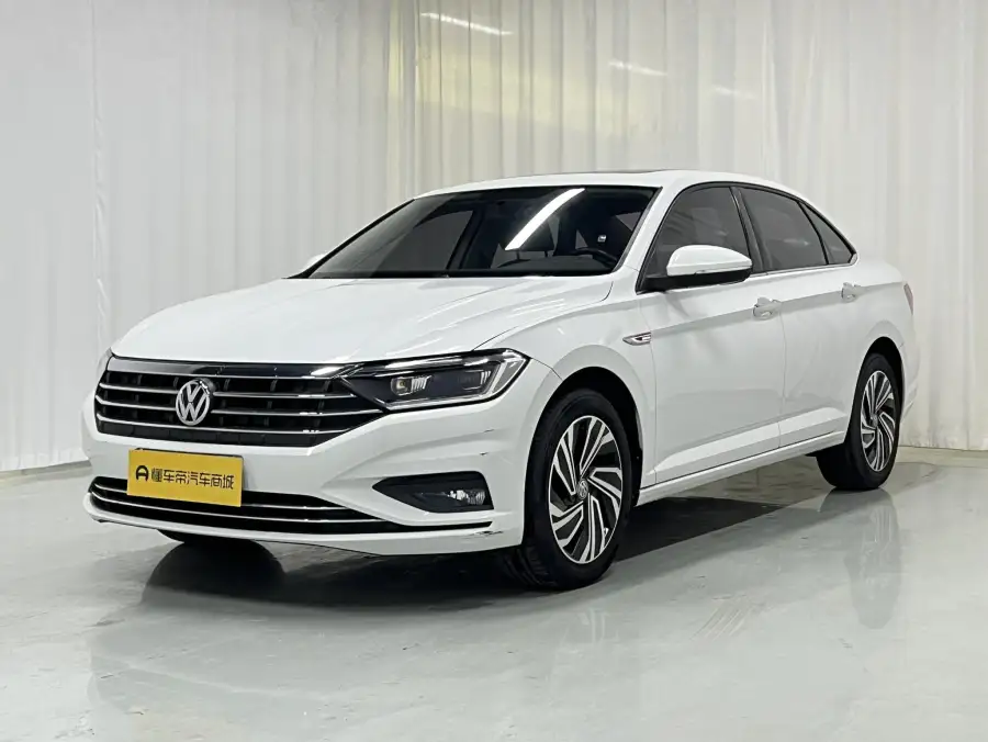 Volkswagen Sagitar 280TSI DSG