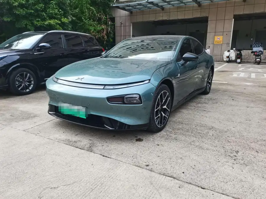 Xpeng P7 P7i 610 Performance