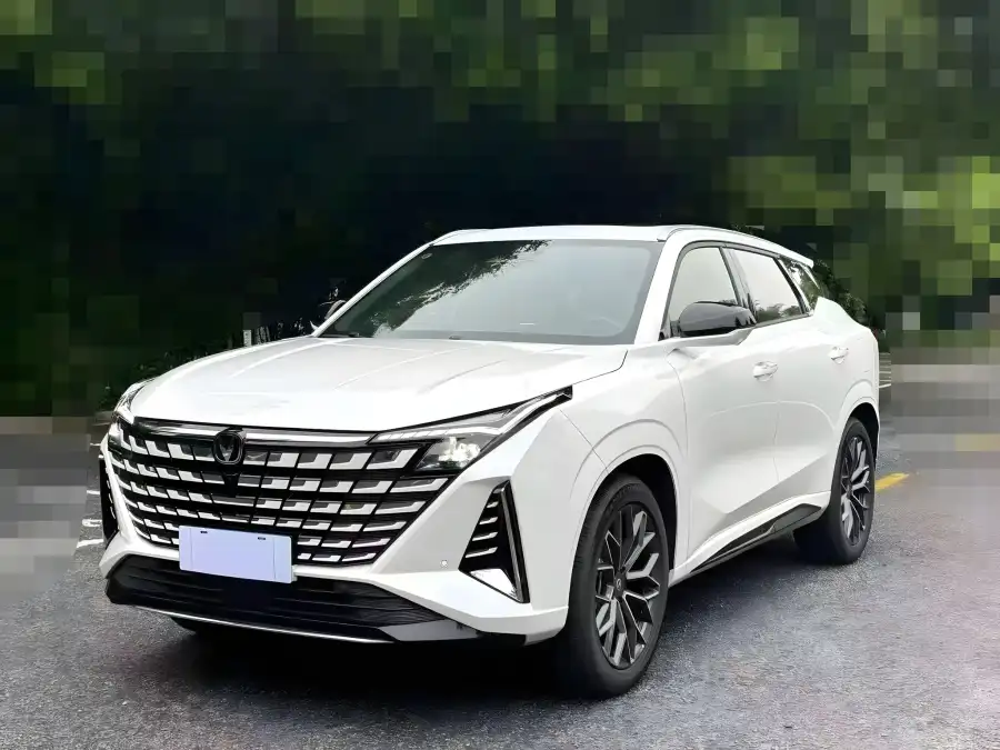 Changan UNI-Z 1.5T DCT Premium