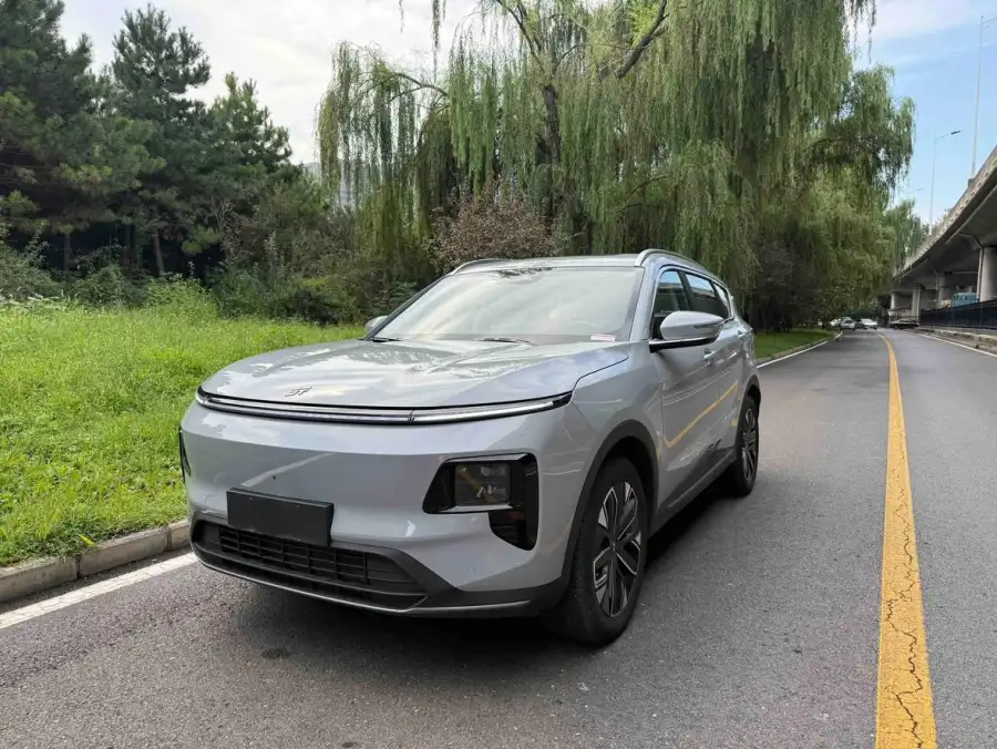 Jetour Shanhai L7 1.5TD DHT ULTRA