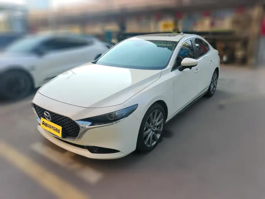 Mazda 3 Axela 2.0L