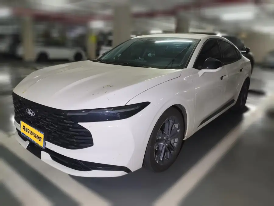 Ford Mondeo 2.0T EcoBoost Luxury