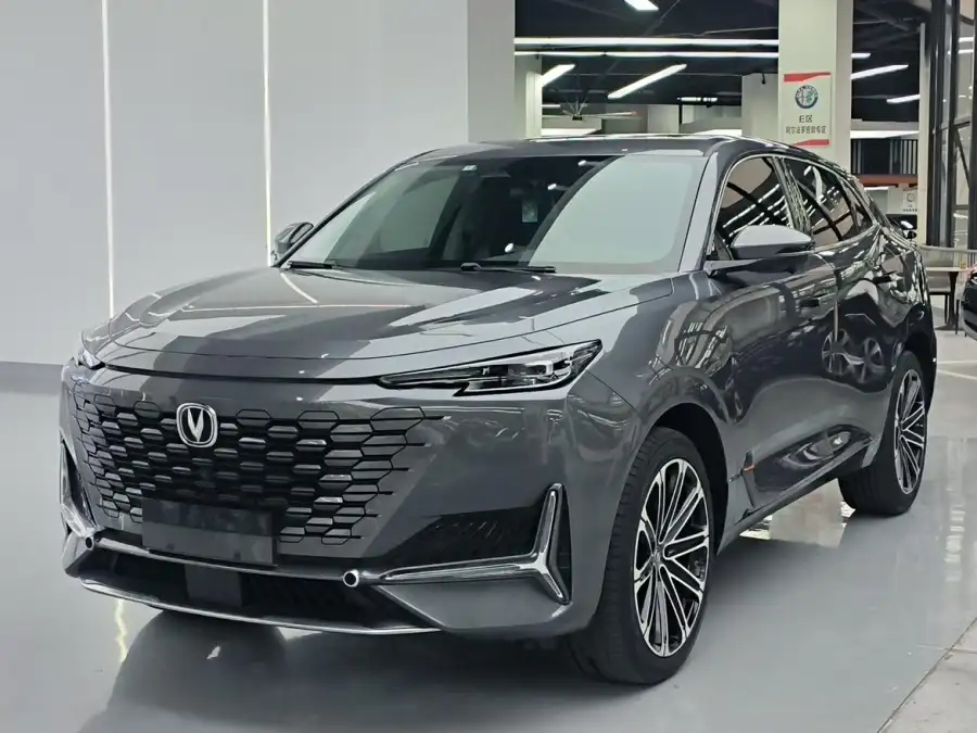 Changan UNI-K iDD iDD 1.5T 130km Premium