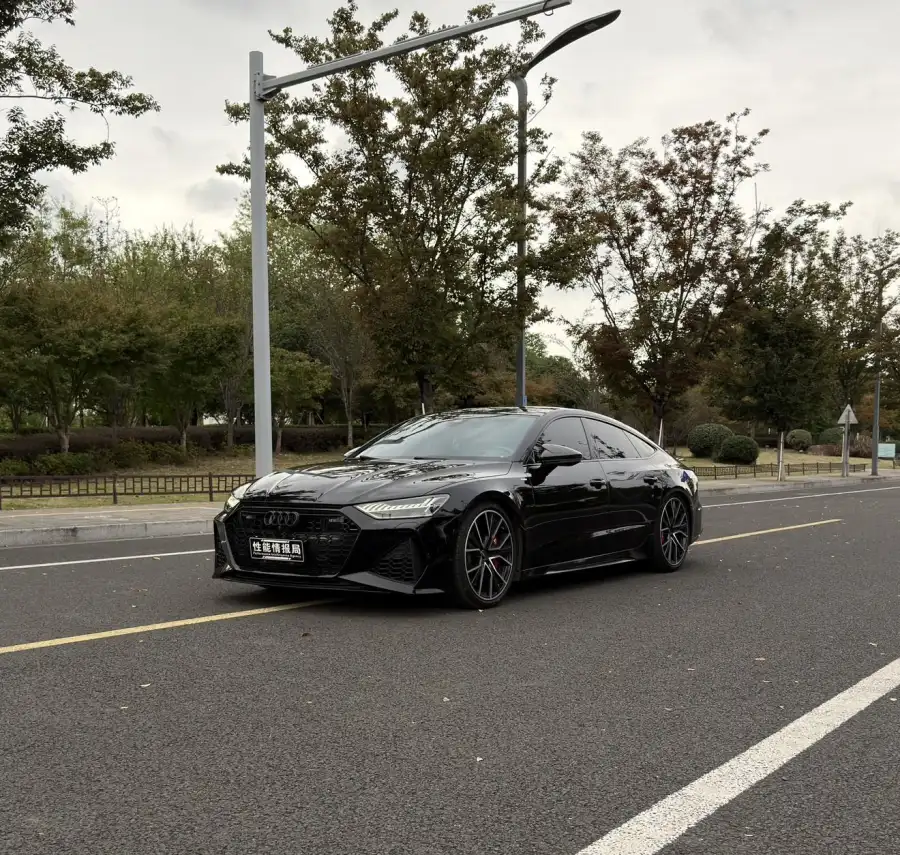 Audi A7 55 TFSI quattro