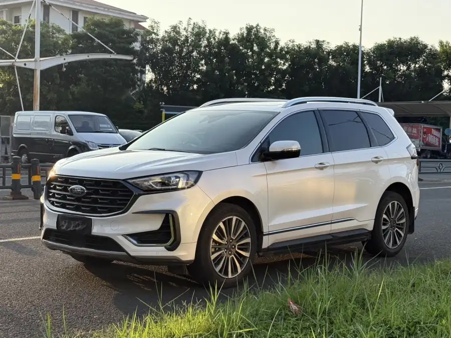 Ford Edge PLUS EcoBoost 245 2WD 7 мест