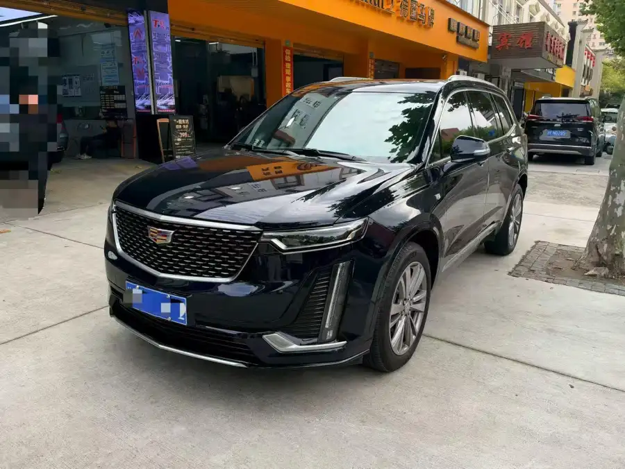 Cadillac XT6 28T 6 мест Luxury