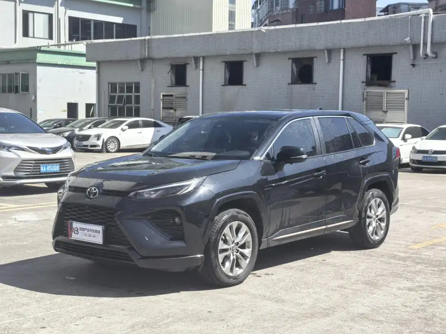 Toyota Wildlander 2.0L 2WD
