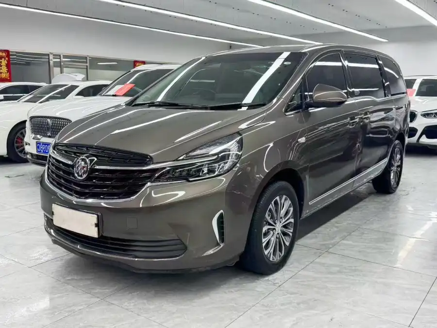 Buick GL8 652T Luxury