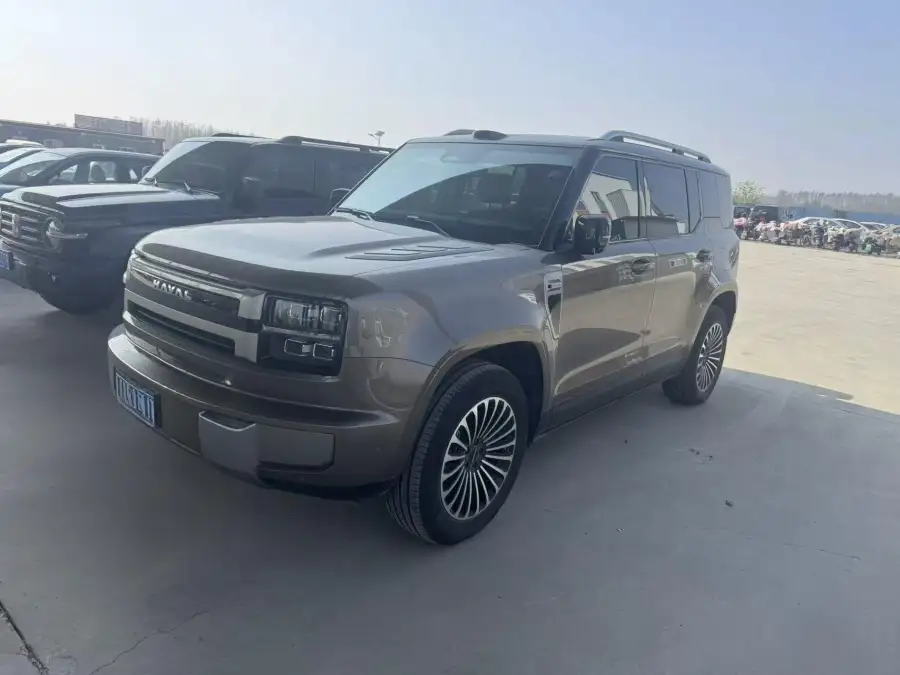 Haval Great Wall H10 Hi4 Ultra 6 мест