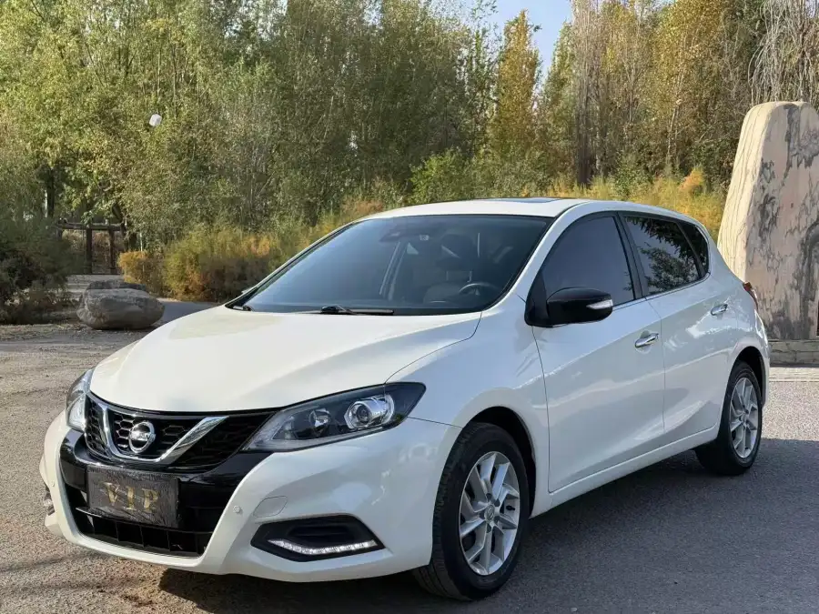 Nissan Tiida 1.6L CVT