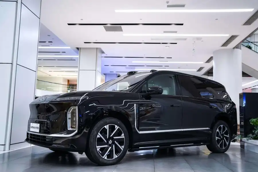 Nio ES9 Luxury 6 мест