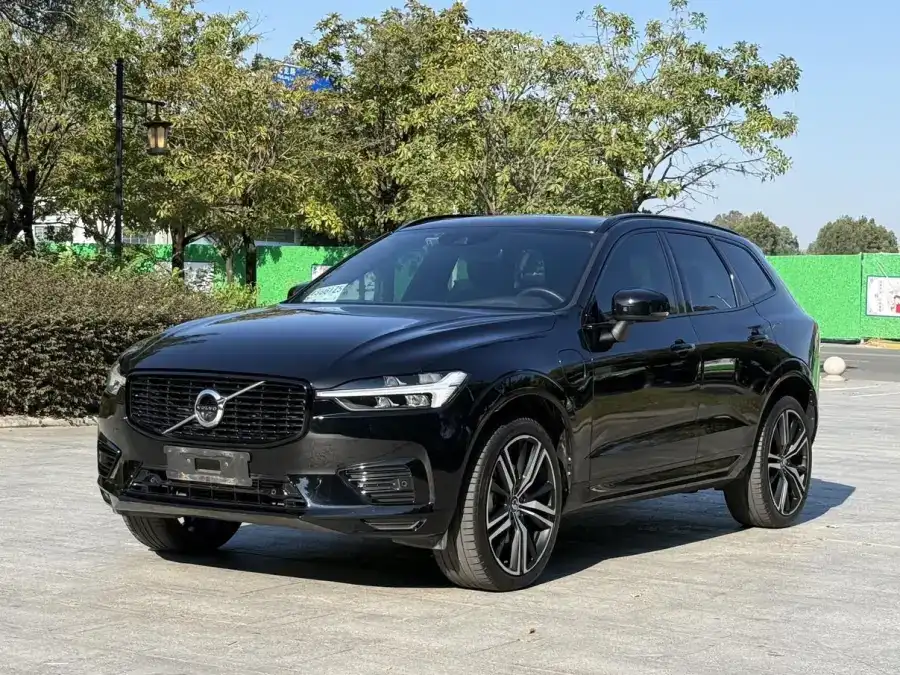Volvo XC60 PHEV T8 E Sport
