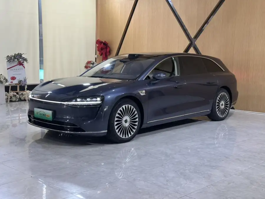 Stelato S9T Ultra RWD 53kWh