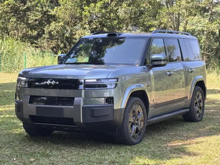 Fangchengbao Tai 7 EV 675KM 4WD