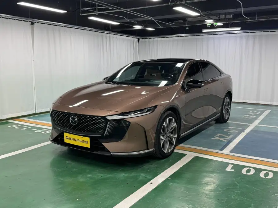 Mazda EZ-6 200