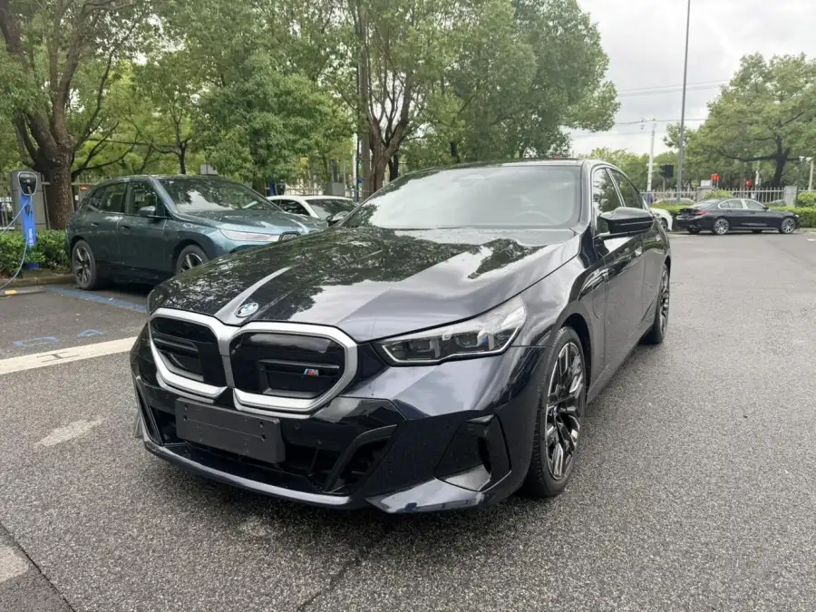 BMW i5 (Import) M60 xDrive