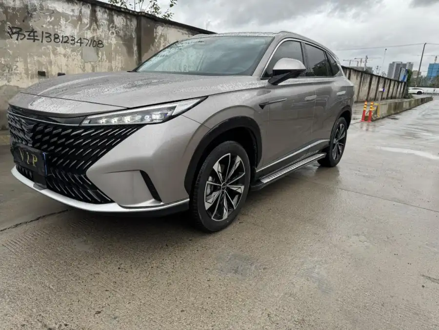 Roewe RX5