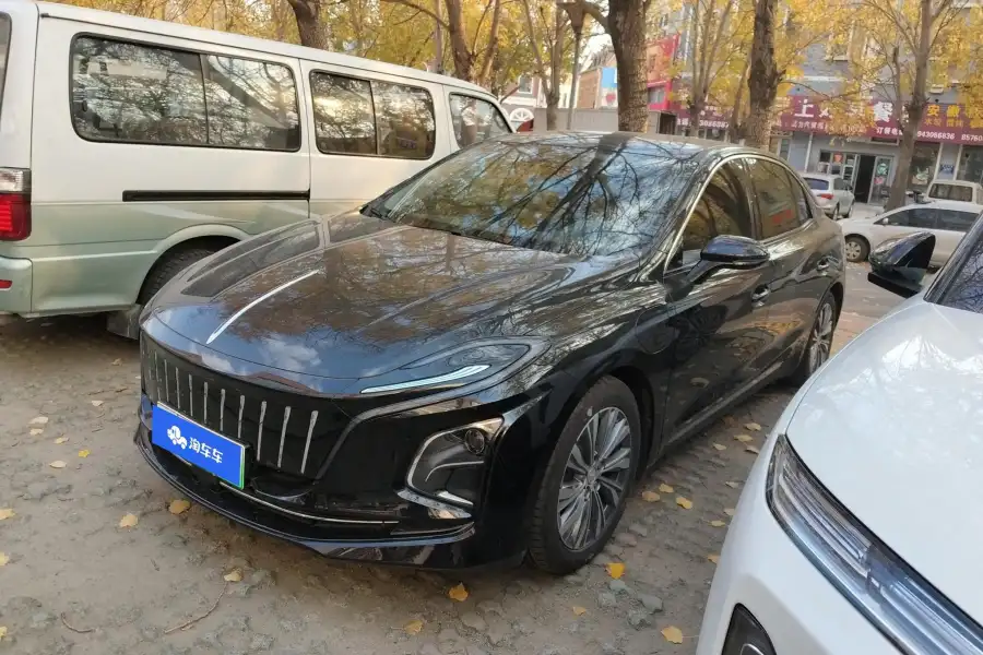 Hongqi E-QM5 610KM PLUS 100kW
