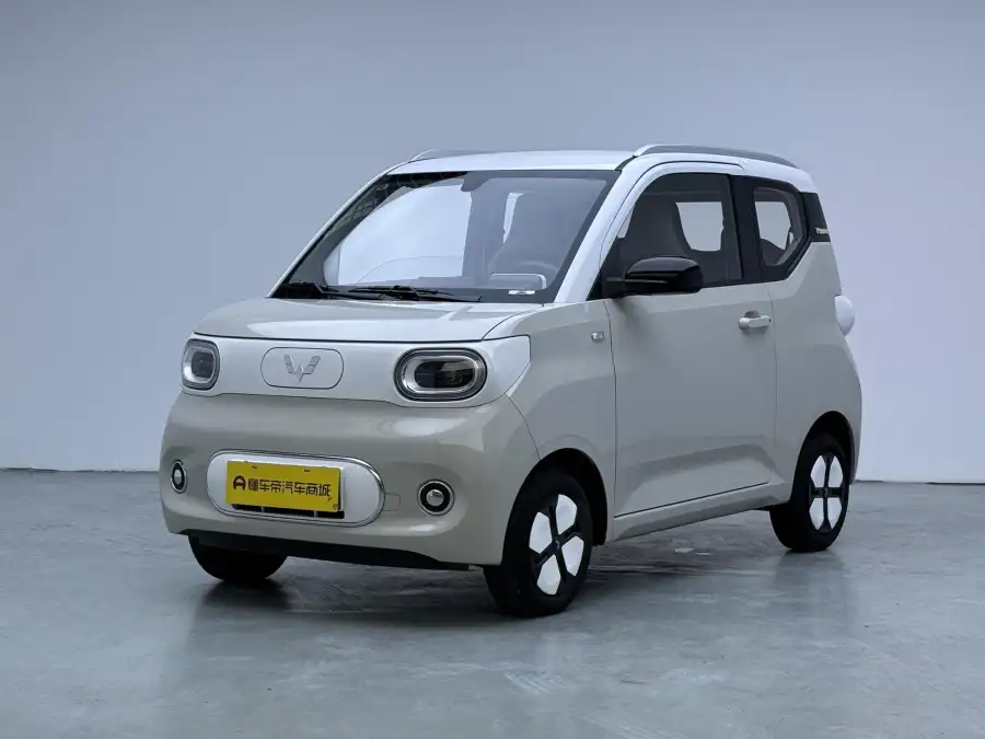 Wuling Hongguang MINIEV 215km