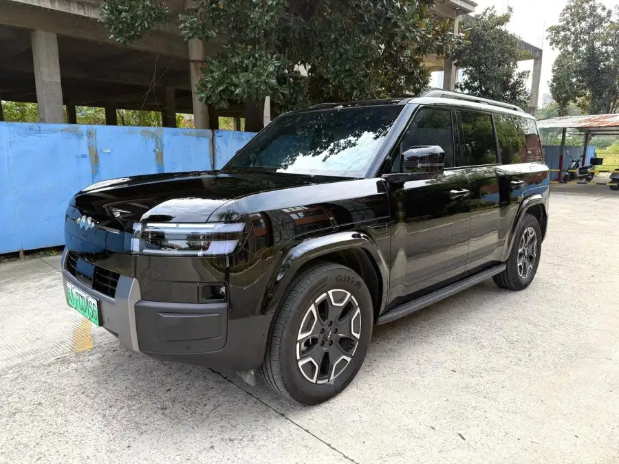 Fangchengbao Tai 7 PHEV 135KM 2WD Pro