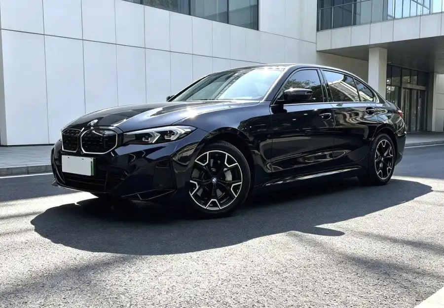 BMW i3 eDrive40L