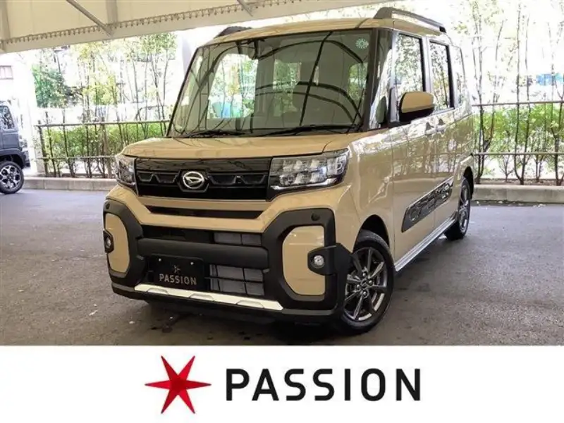 Daihatsu Tanto 660