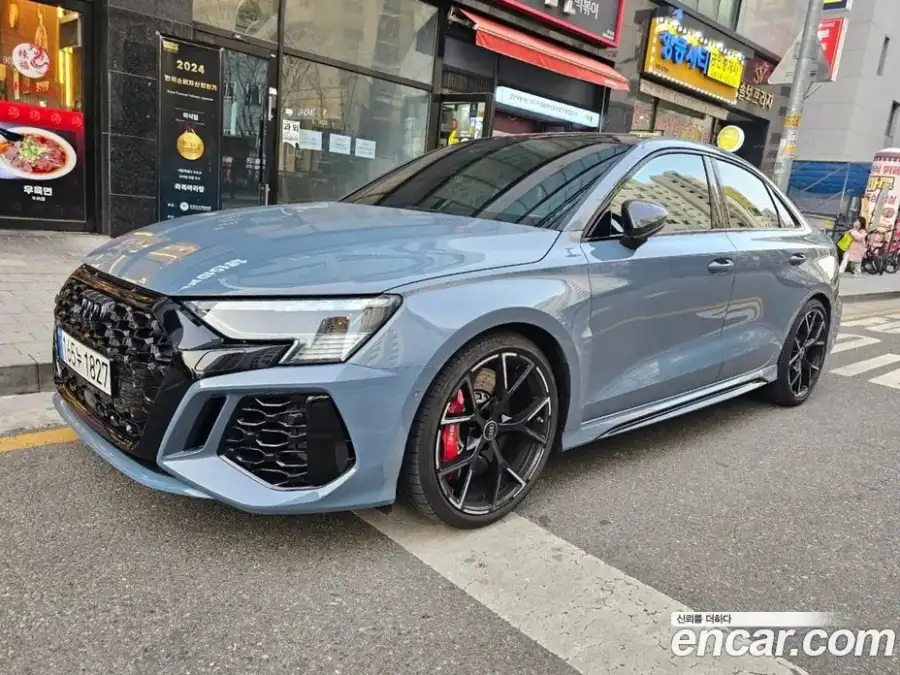 Audi RS3 2.5 TFSI Quattro
