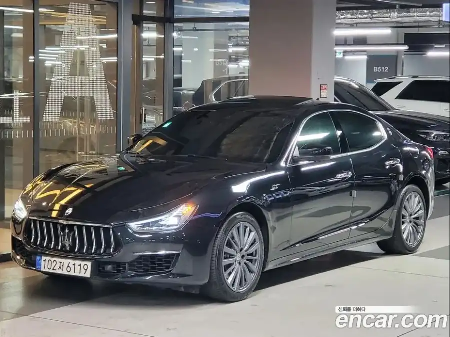 Maserati Ghibli 2.0 GT