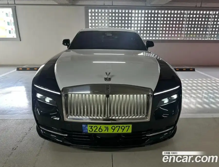 Rolls-Royce Spectre Coupe