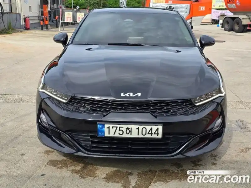 Kia K5 2.0 LPI Renter car