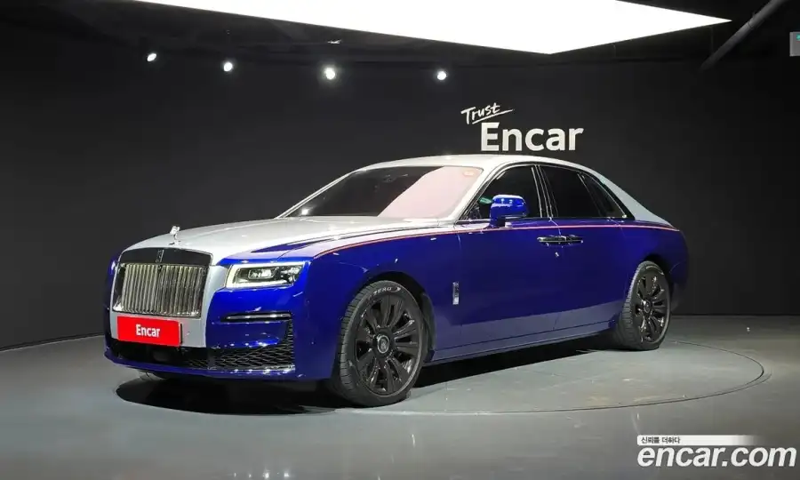Rolls-Royce Ghost 6.7 V12