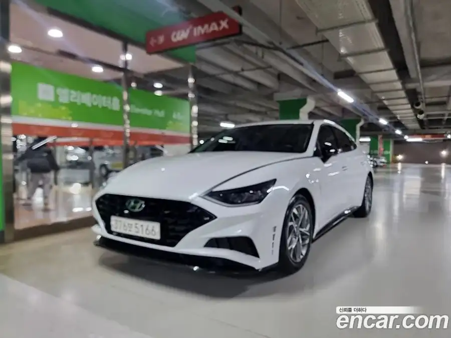 Hyundai Sonata 2.0