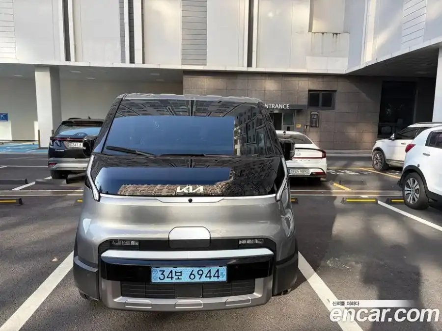 Kia PV5 Passenger