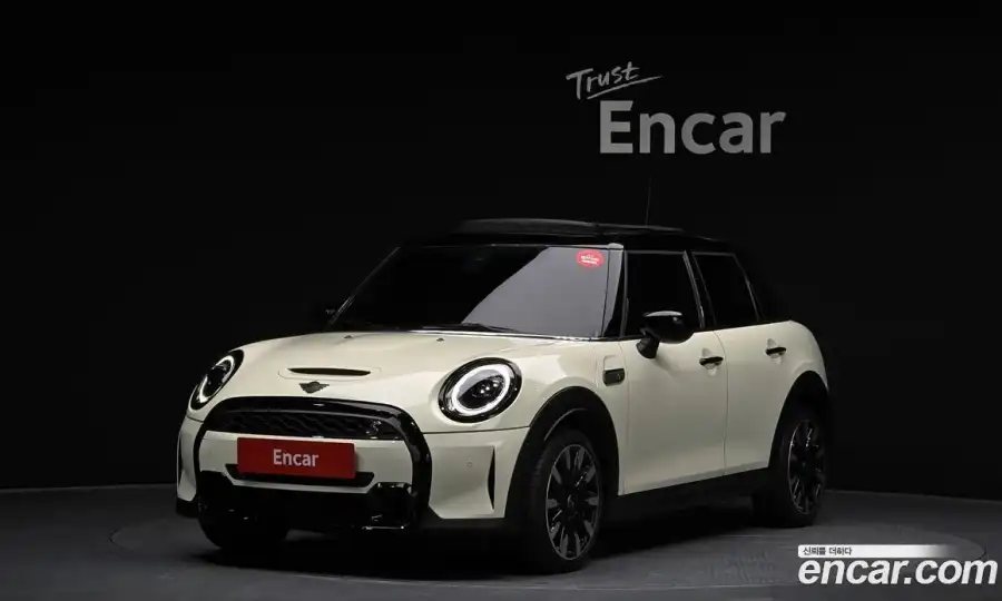 Mini Cooper 5Door Classic