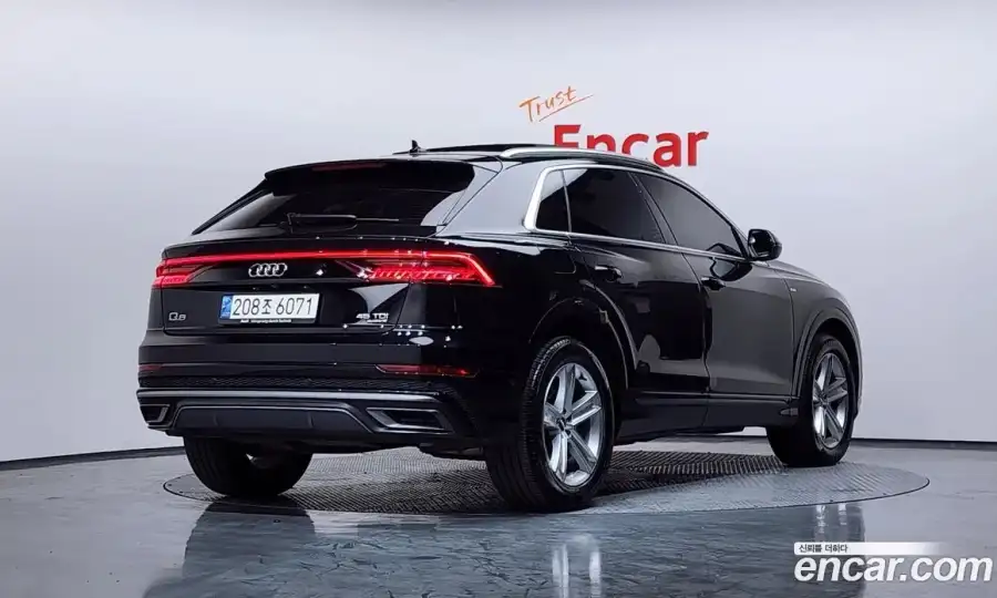 Audi Q8 45 TDI Quattro Premium